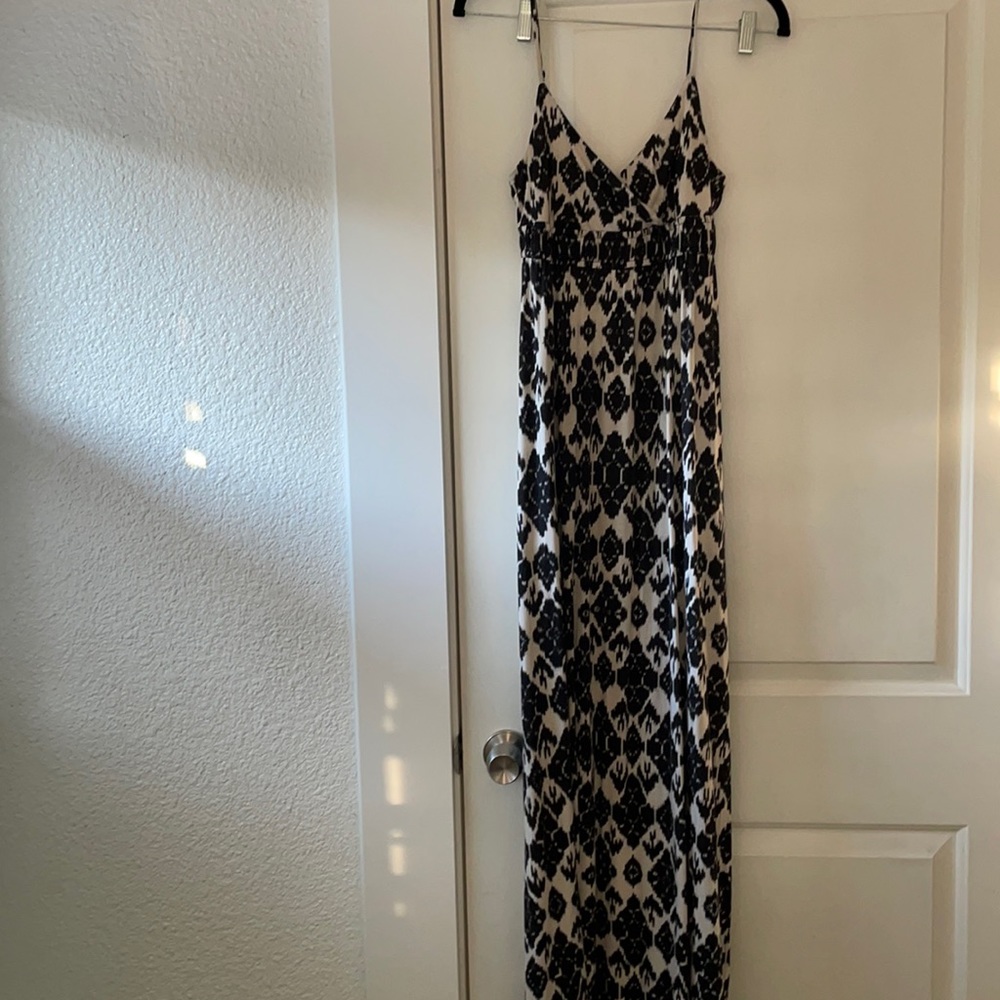 Loft ladies long black and cream pattern dress